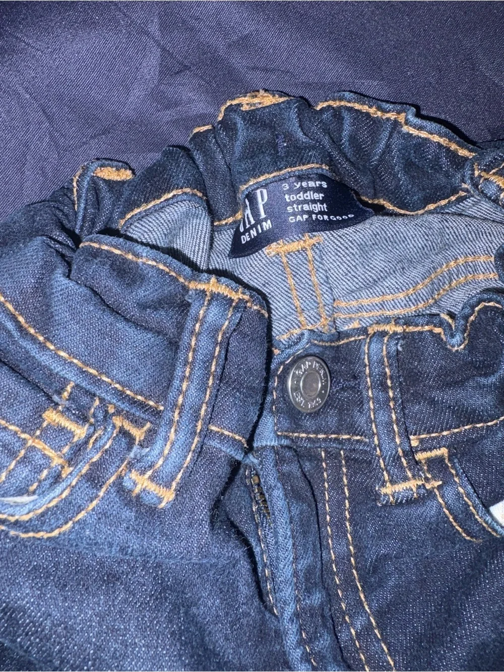 GAP stretchy dark